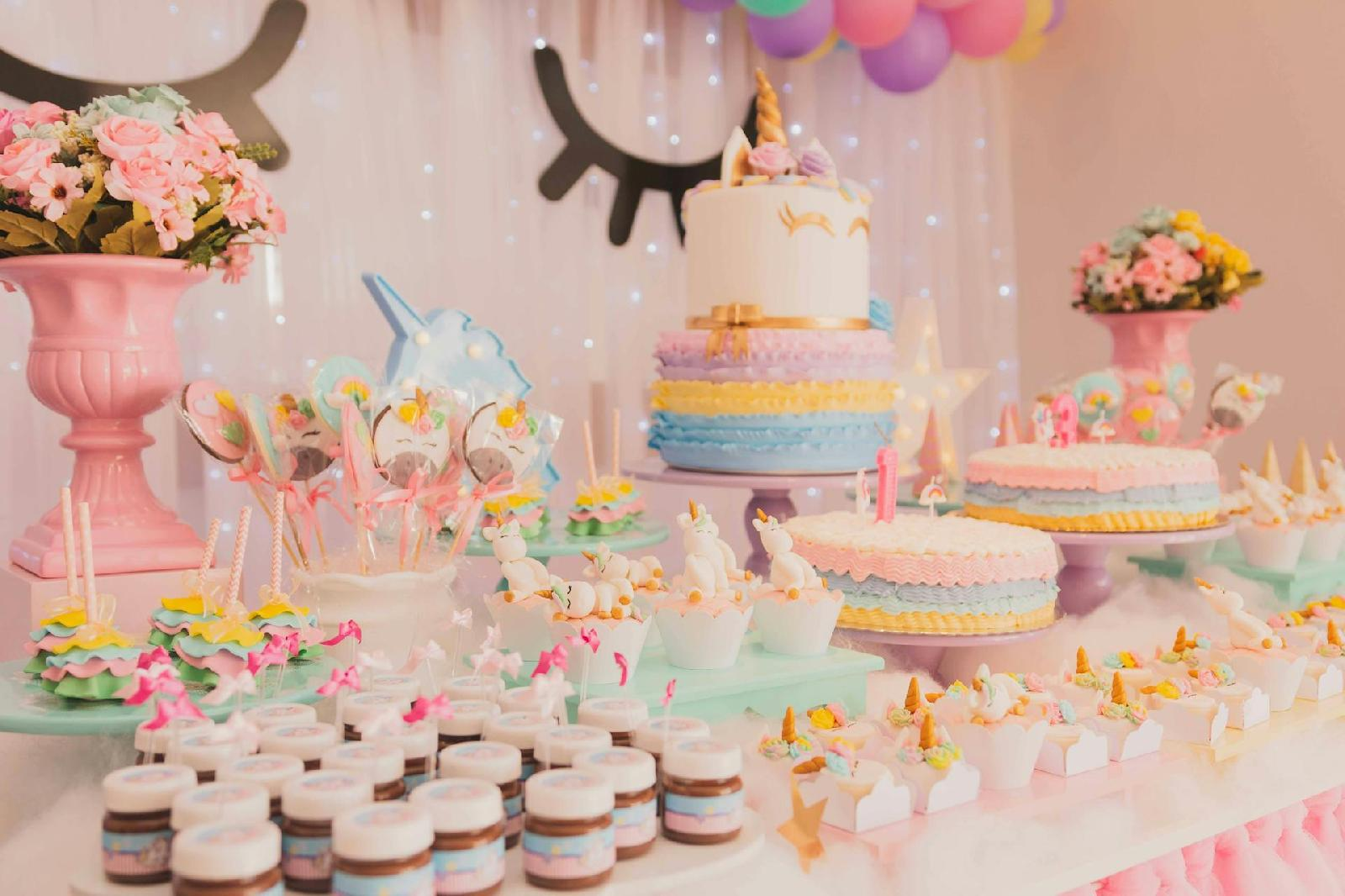 You are currently viewing Creez une fete magique avec un kit de decoration anniversaire theme licorne